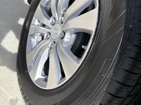 Used 2015 Honda Odyssey EX-L image 17