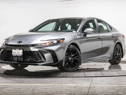 Used 2026 Toyota Camry SE w/ Convenience Package