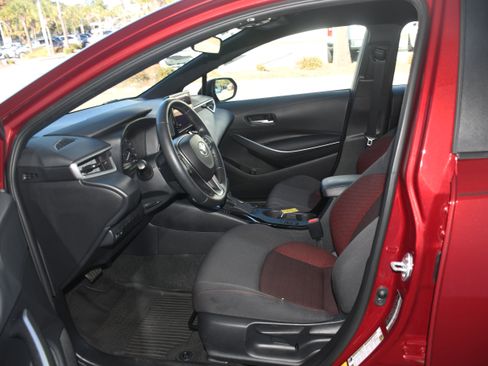 Certified 2024 Toyota Corolla SE image 7