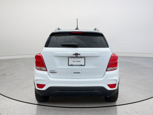 Certified 2022 Chevrolet Trax LT w/ Sport Edition FWD image 8