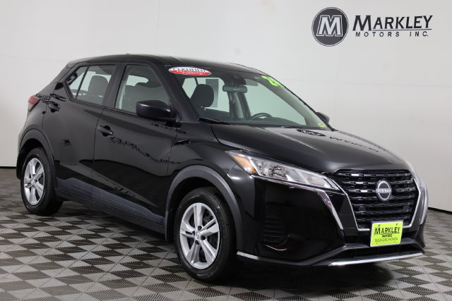 Used 2024 Nissan Kicks S FWD image 1