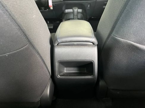 Used 2020 Toyota Corolla SE FWD image 25