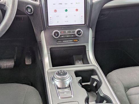 Used 2023 Ford Edge SE w/ Black Appearance Package image 18