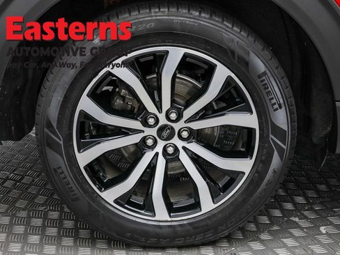 Used 2020 Ford Explorer ST image 31