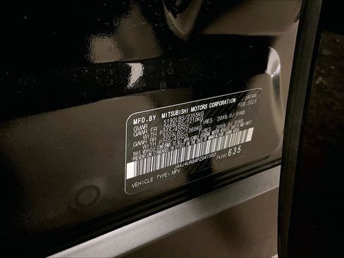 Used 2023 Mitsubishi Outlander SE Black Edition image 32