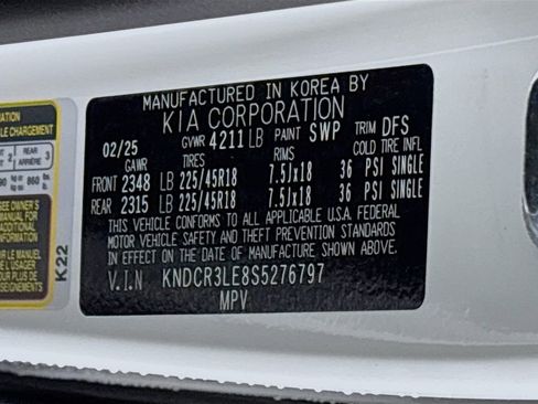 New 2025 Kia Niro EX Touring image 27