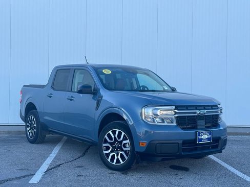 Used 2024 Ford Maverick Lariat image 6