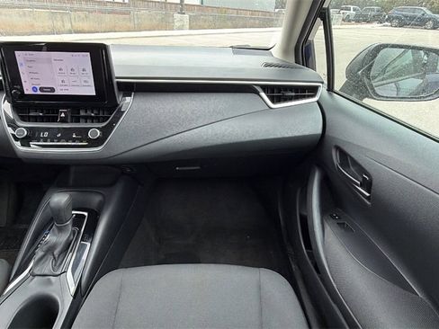 Used 2024 Toyota Corolla LE image 41