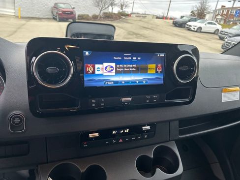 New 2026 Mercedes-Benz Sprinter 2500 image 17