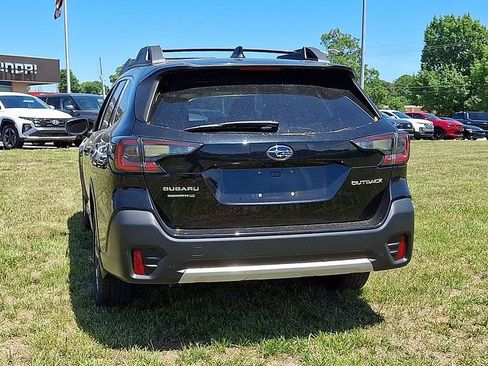 Used 2020 Subaru Outback Limited w/ Popular Package #2 AWD/4WD image 7