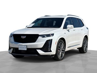 Used 2025 Cadillac XT6 Sport w/ Technology Package