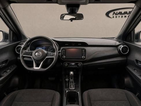 Used 2024 Nissan Kicks SR FWD image 11