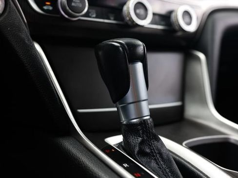 Used 2019 Honda Accord Sport image 41