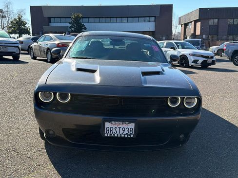 Used 2020 Dodge Challenger SXT w/ Blacktop Package image 2