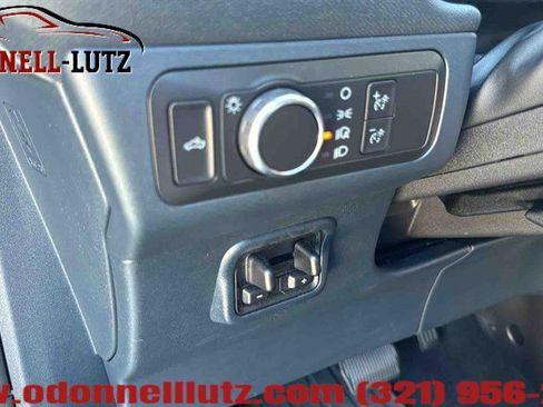 Used 2022 Ford Maverick Lariat w/ Lariat Luxury Package image 17