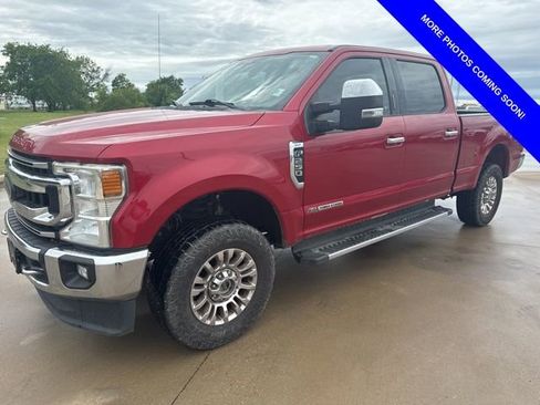 Used 2020 Ford F250 XLT w/ XLT Premium Package image 3