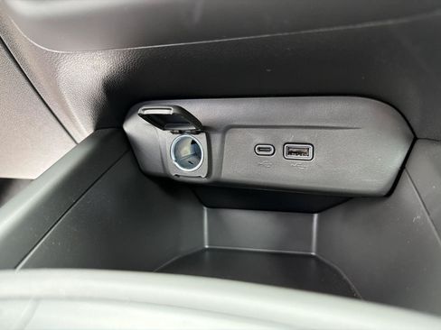 Used 2026 Chevrolet Trax LS w/ LS Convenience Package FWD image 24