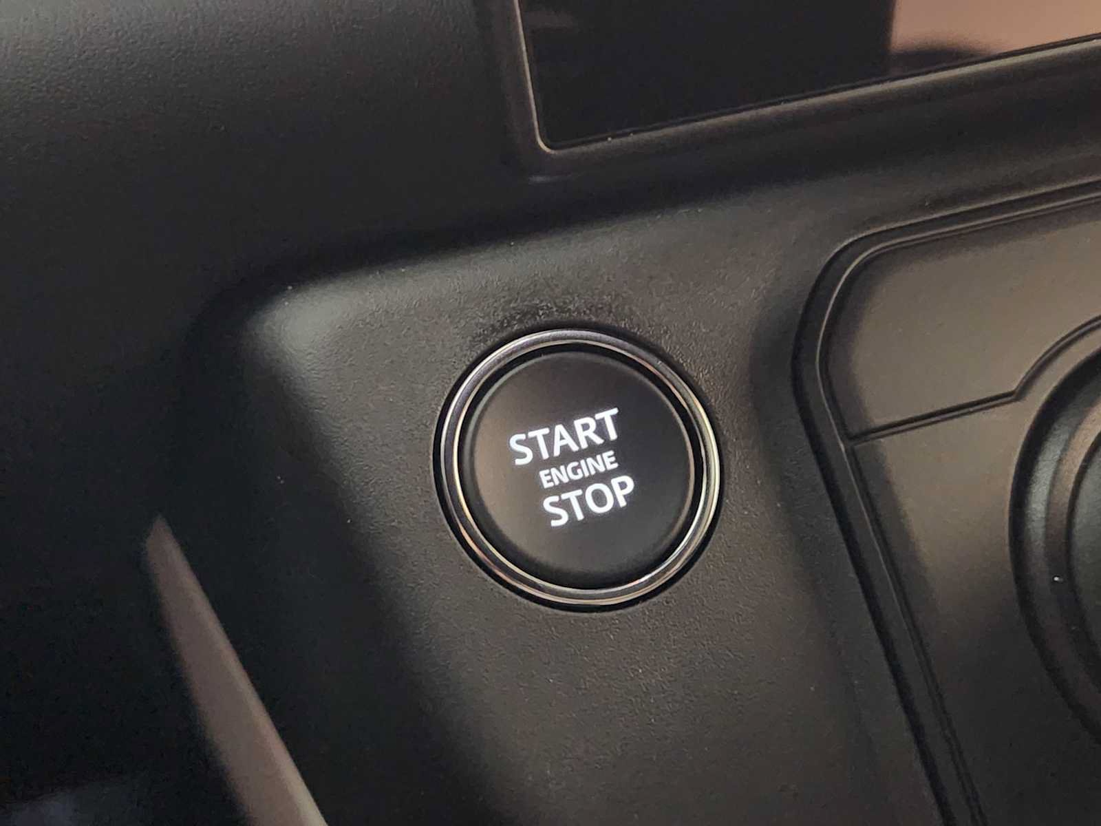 New 2026 Land Rover Defender 110 S AWD/4WD image 20
