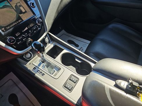 Used 2022 Nissan Murano SL w/ SL Moonroof Package image 28