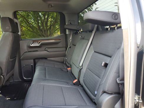 Used 2024 GMC Sierra 1500 Elevation AWD/4WD image 10