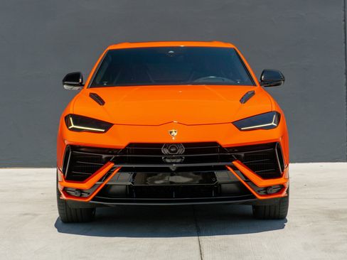 Used 2023 Lamborghini Urus S AWD/4WD image 4