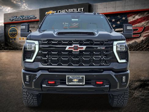 New 2026 Chevrolet Silverado 2500 ZR2 AWD/4WD image 6