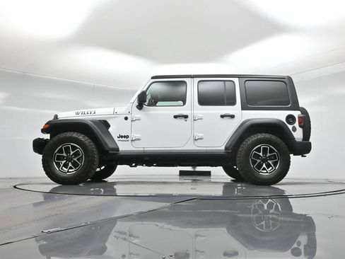 Used 2021 Jeep Wrangler Unlimited Sport AWD/4WD image 50