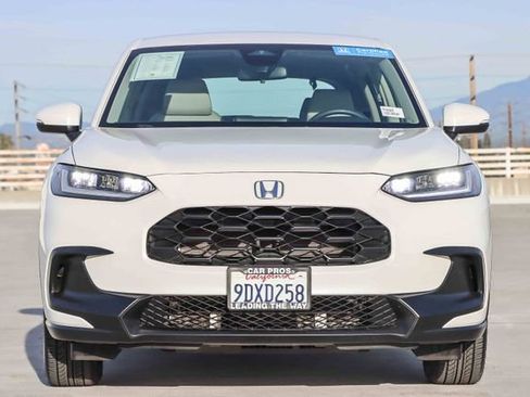 Certified 2023 Honda HR-V LX image 4