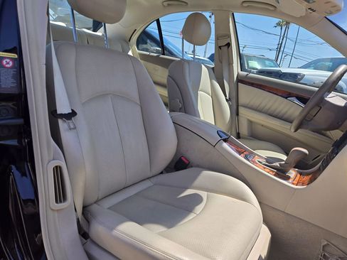 Used 2004 Mercedes-Benz E 500 Sedan image 17