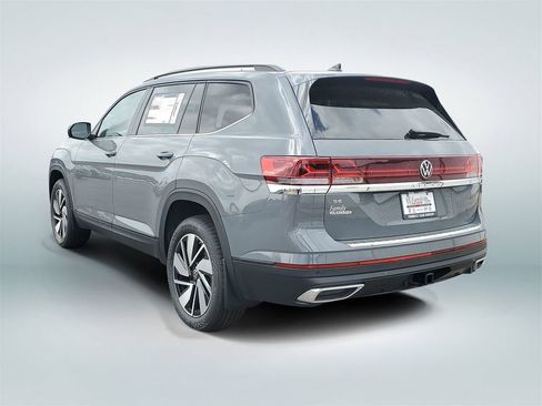 New 2026 Volkswagen Atlas SE FWD image 4
