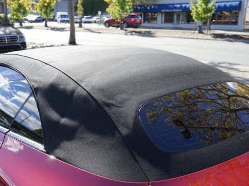 Used 2022 Mercedes-Benz SL 55 AMG 4MATIC w/ Driver Assistance Package image 26