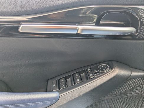 Certified 2024 Kia Seltos S FWD image 12