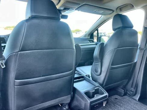 Used 2025 Honda Odyssey EX-L image 13