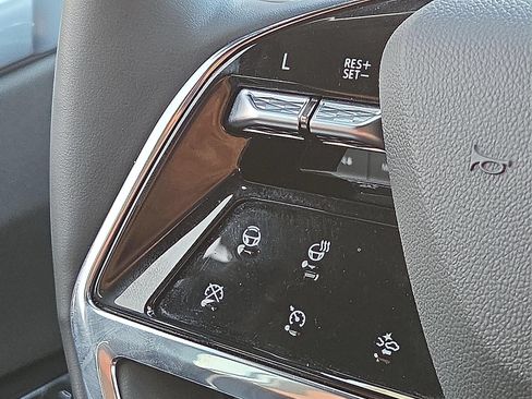 Certified 2025 Cadillac Escalade Premium Luxury w/ Touring Package AWD/4WD image 12