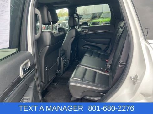 Used 2022 Jeep Grand Cherokee Limited AWD/4WD image 23