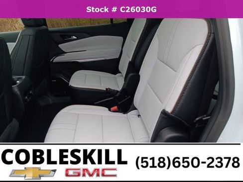 New 2026 Chevrolet Traverse High Country w/ LPO, Floor Liner Package image 12