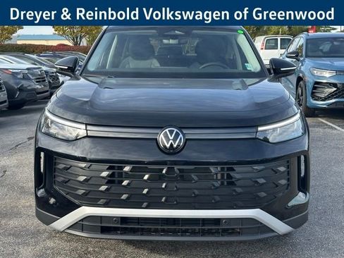 New 2026 Volkswagen Tiguan S image 2