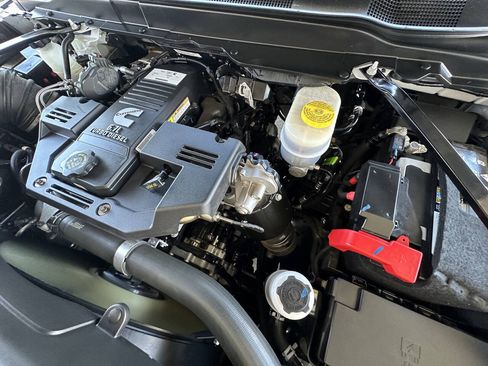 Used 2022 RAM 2500 Big Horn AWD/4WD image 54