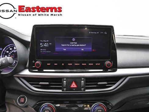 Used 2023 Kia Forte GT-Line FWD image 12