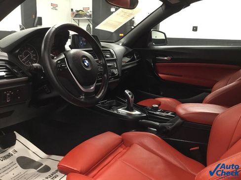 Used 2017 BMW 230i xDrive Convertible image 34