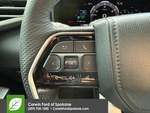 Used 2023 Toyota Tundra Platinum AWD/4WD image 19