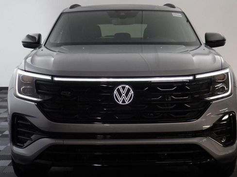 New 2026 Volkswagen Atlas Cross Sport SEL R-Line AWD/4WD image 22