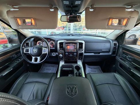 Used 2018 RAM 1500 Laramie image 24