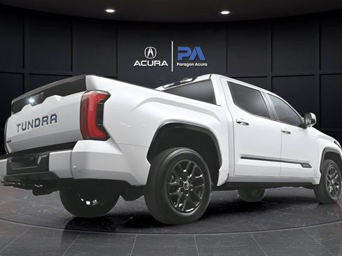 Used 2024 Toyota Tundra Platinum AWD/4WD image 36