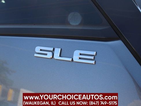 Used 2018 GMC Terrain SLE w/ Driver Convenience Package image 12