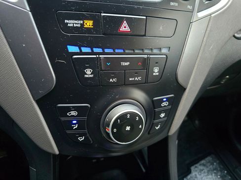 Used 2016 Hyundai Santa Fe Sport image 27