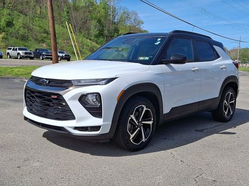 Used 2023 Chevrolet TrailBlazer RS w/ Convenience Package FWD image 3