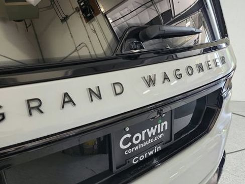 Used 2024 Jeep Grand Wagoneer Series III w/ Rear Seat Video Group 1 AWD/4WD image 35