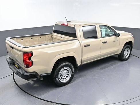 Used 2024 Chevrolet Colorado W/T image 42