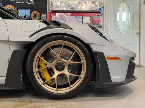 Used 2025 Porsche 911 GT3 RS RWD image 17